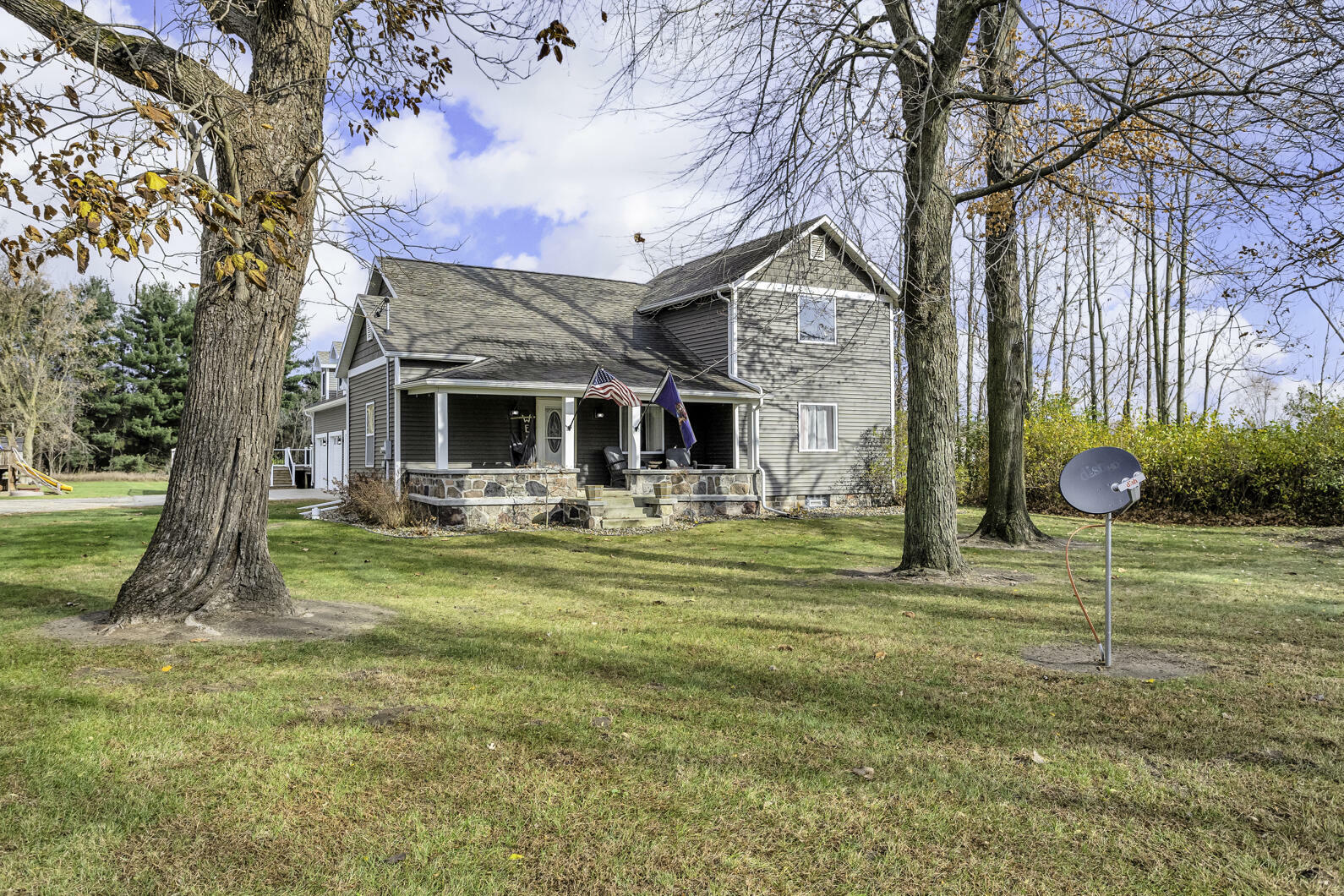 Property Photo: 15499 Cement City Road MI 49233