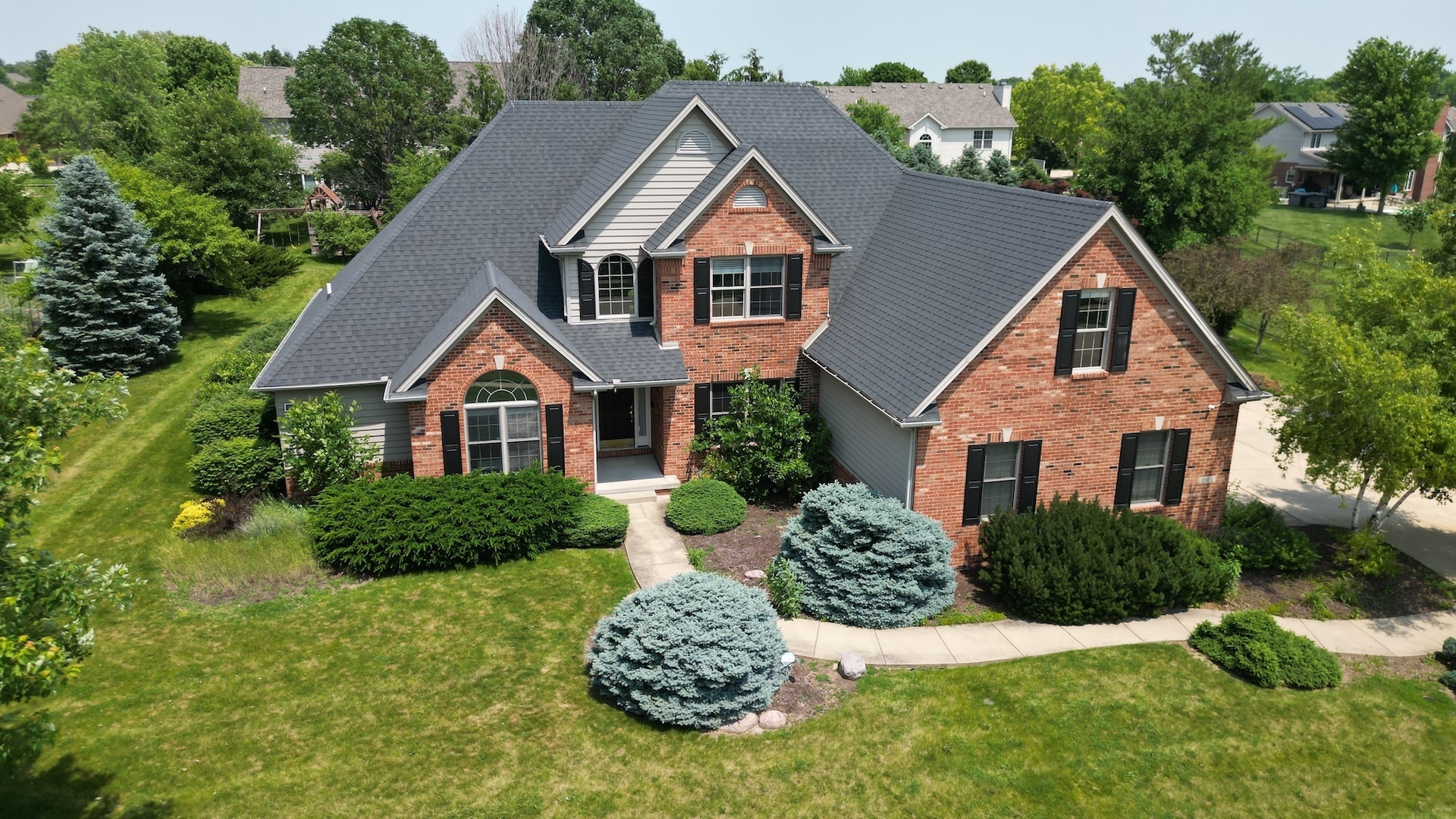 1904 Mullikin Drive  Champaign IL 61822 photo