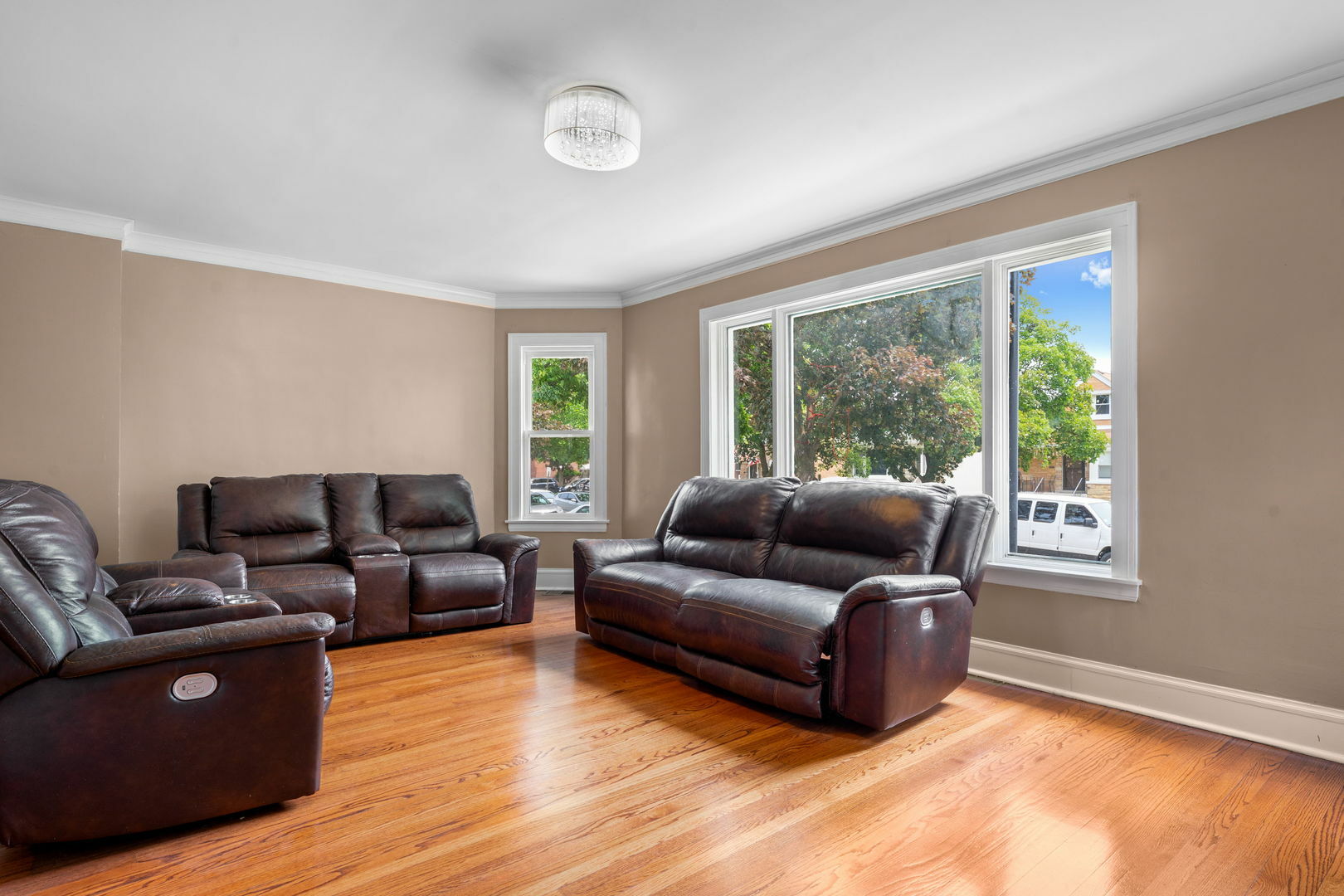 Property Photo: 3408 S 58th Avenue IL 60804