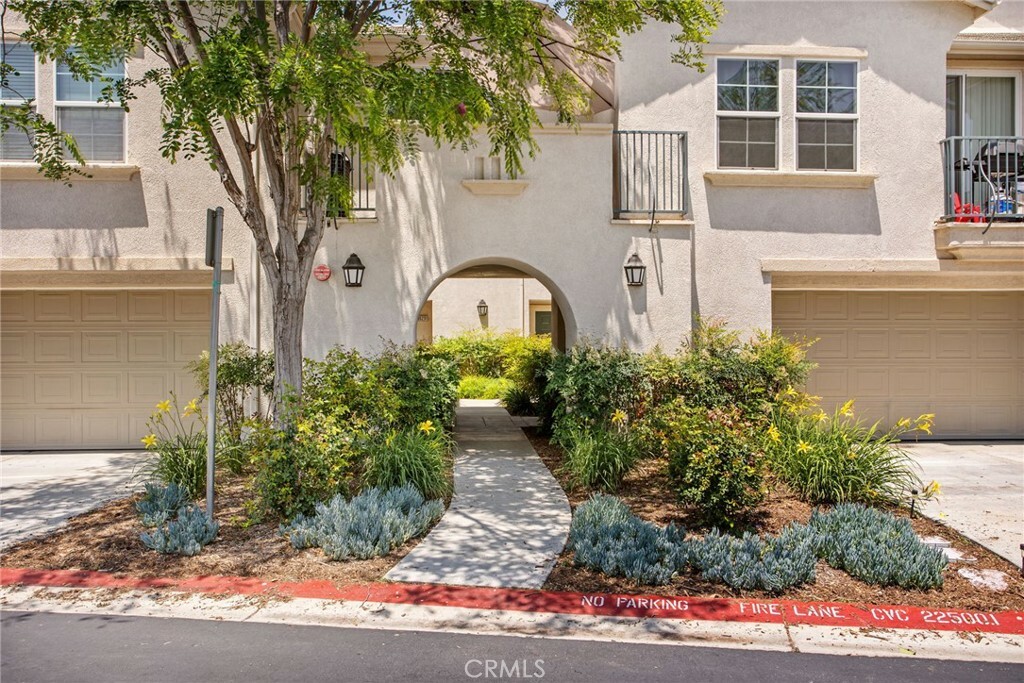Property Photo: 36287 Grazia Way CA 92596