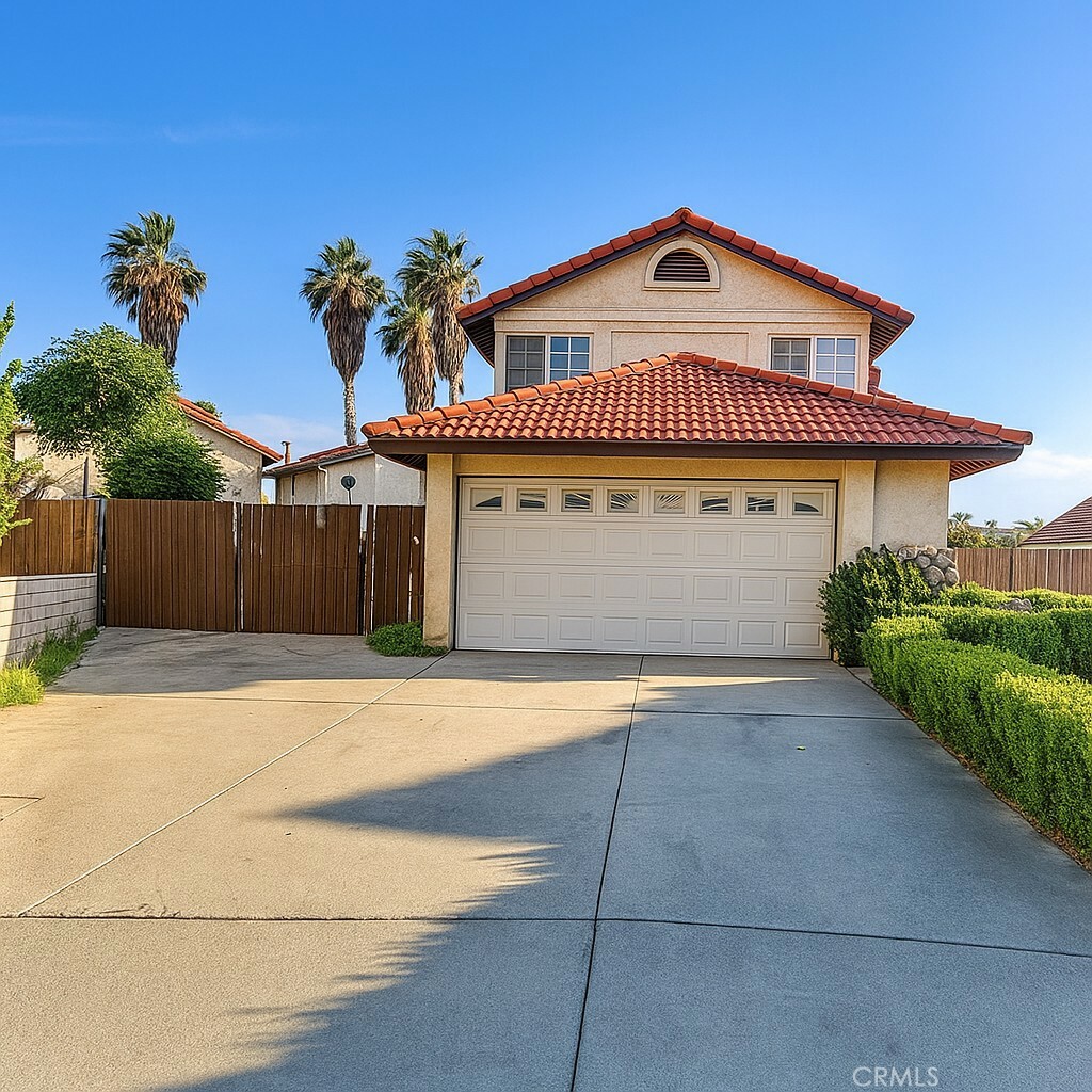 Property Photo: 129 Appletree Drive CA 92571