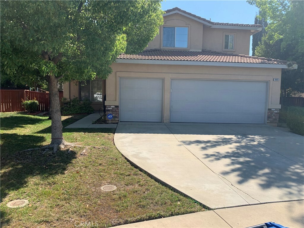 Property Photo: 9465 Nickellaus Court CA 92883