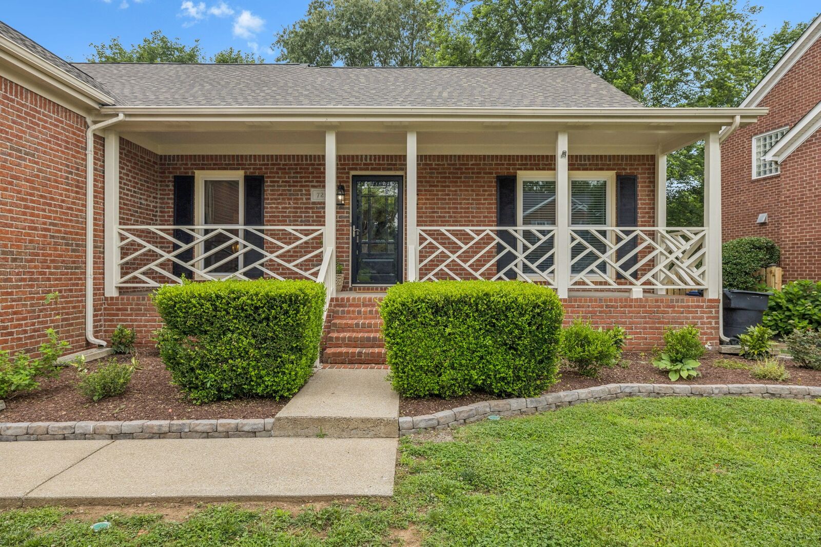 Property Photo:  721 Shadowlawn Ct  TN 37069 