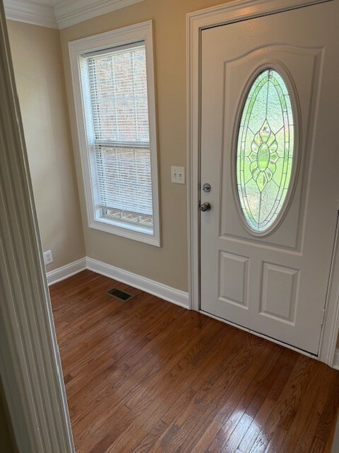 Property Photo:  135 Excell Rd 102  TN 37043 
