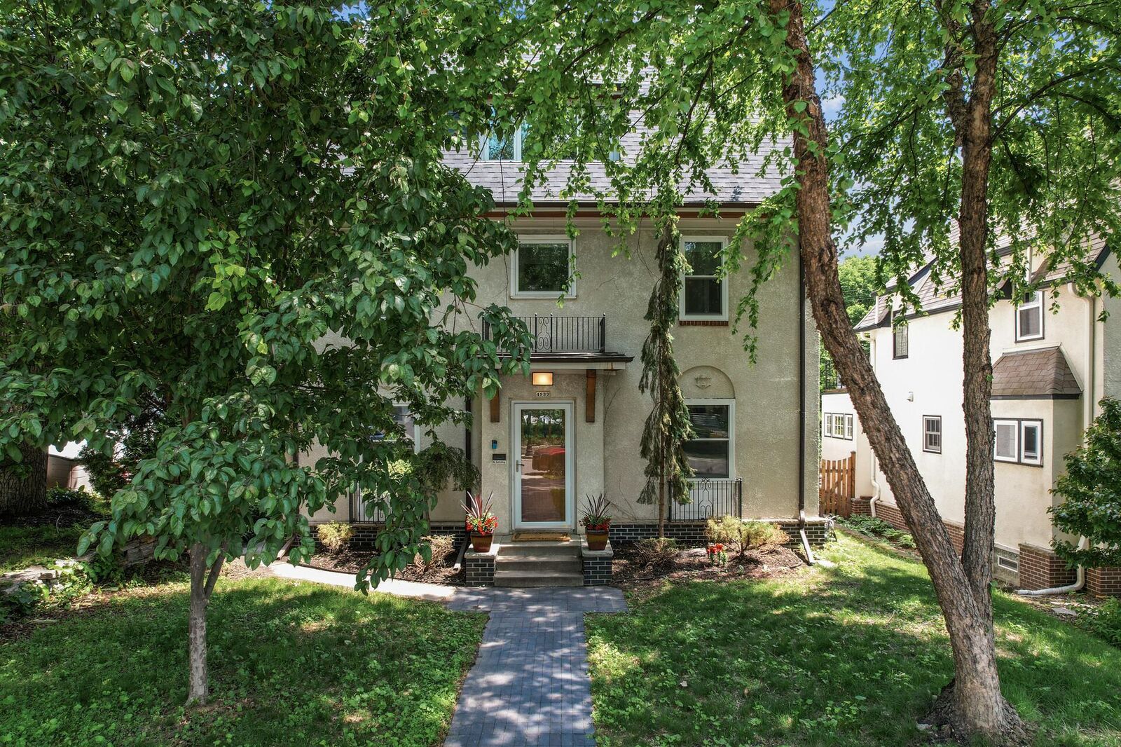 Property Photo:  4933 Bryant Avenue S  MN 55419 