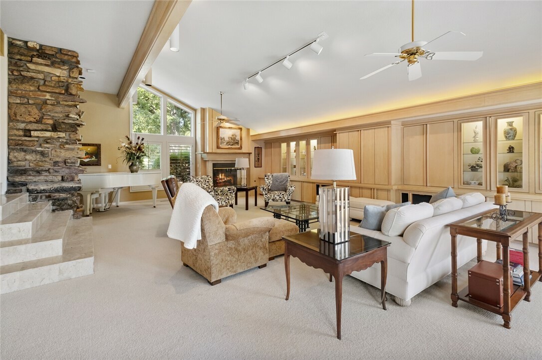 Property Photo: 1051 Peterson Avenue AR 72722