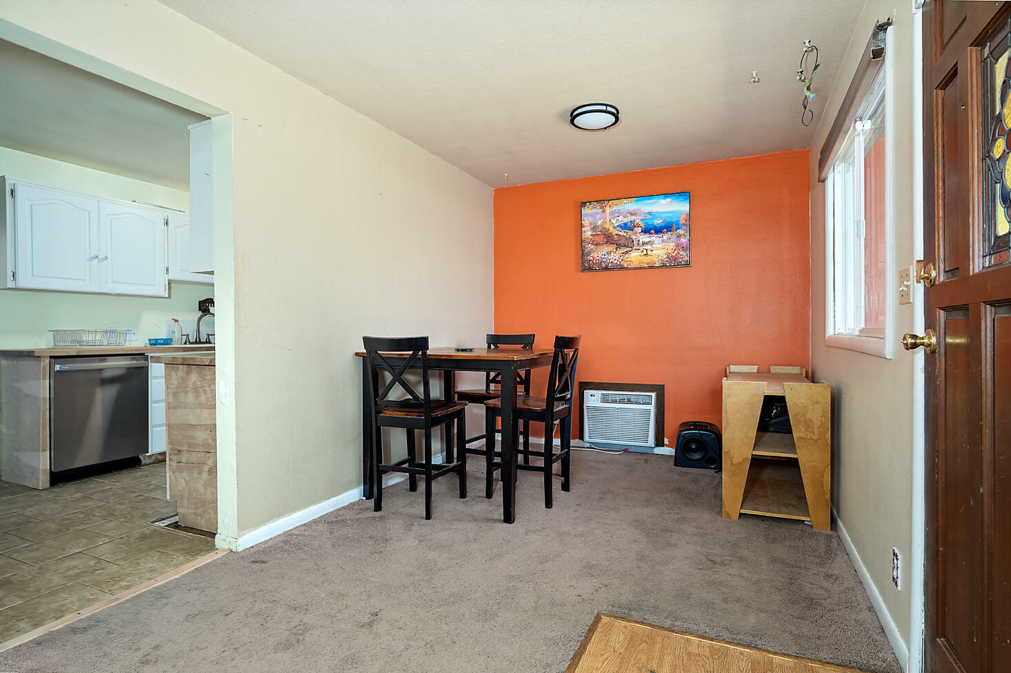Property Photo: 1020 Oak Street OR 97502
