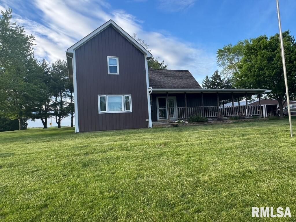 Property Photo: 4602 N Wiley Road IL 61529