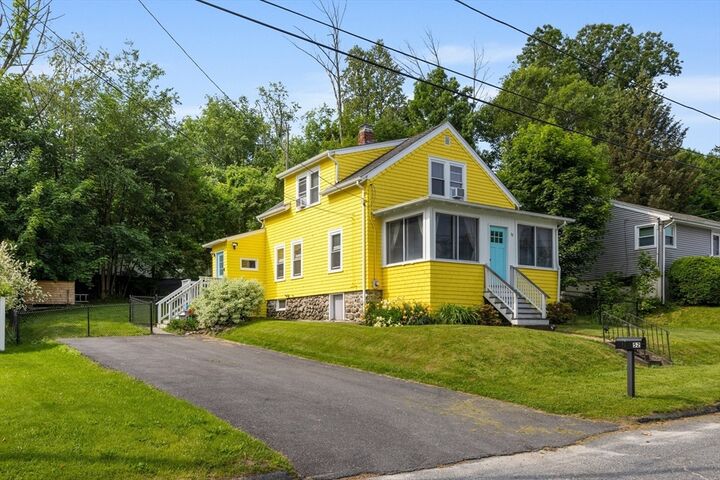 Property Photo: 52 Kalmar St MA 01606