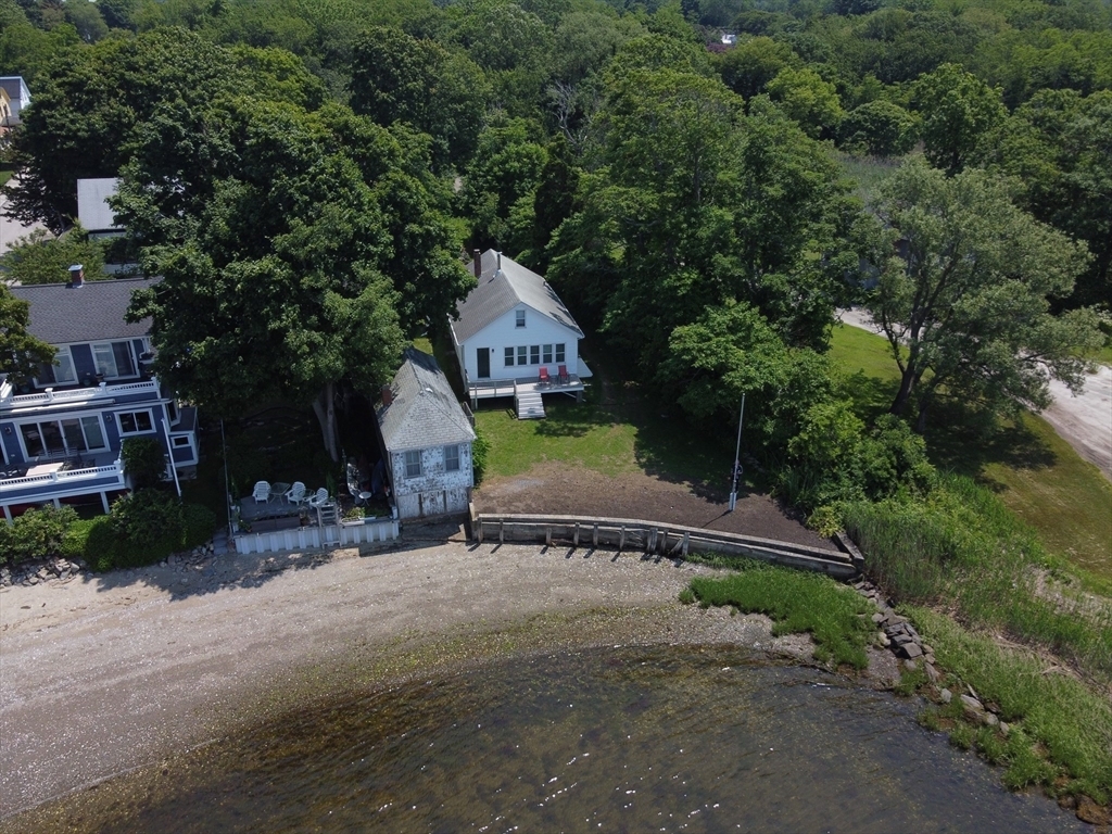 Property Photo:  66-R Beach Street  RI 02885 