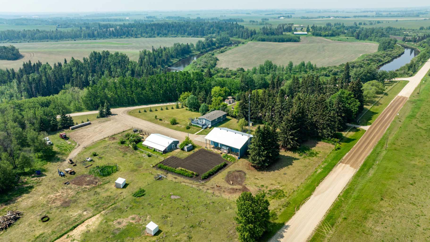 36439 Range Road 20A  Rural Red Deer County AB T4G 0M9 photo