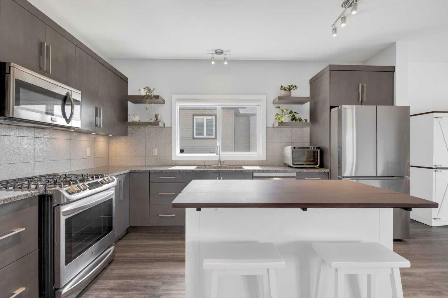 Property Photo: 22 Victory Close AB T4R 0N2