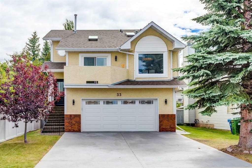 Photo de la propriété: 33 Sandringham Road NW AB T3K 3V4