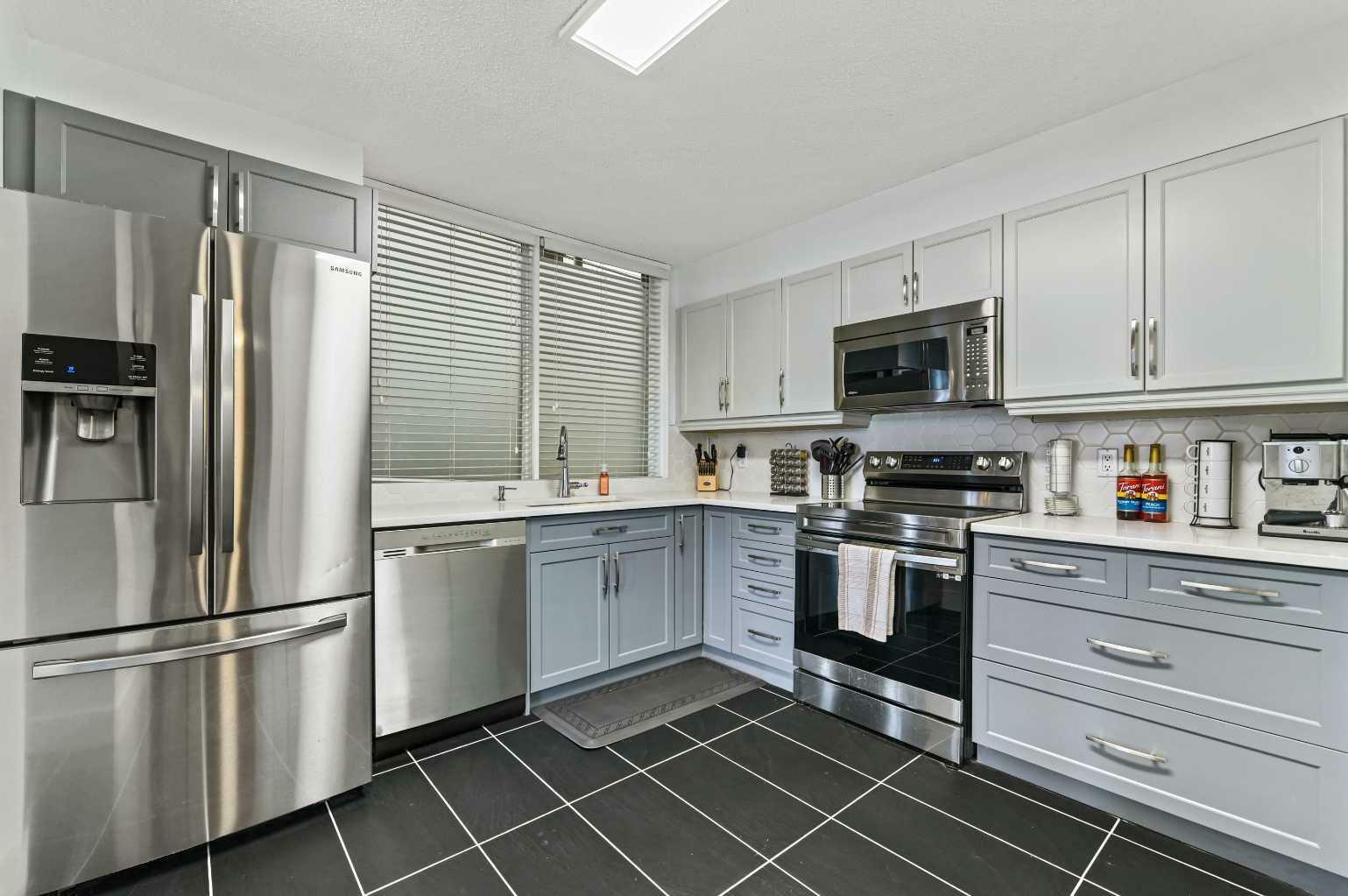 Property Photo: 145 Point Drive NW 208 AB T3B 4W1
