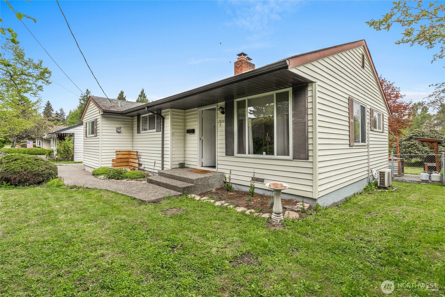 Property Photo: 2838 SW 106th Street WA 98146