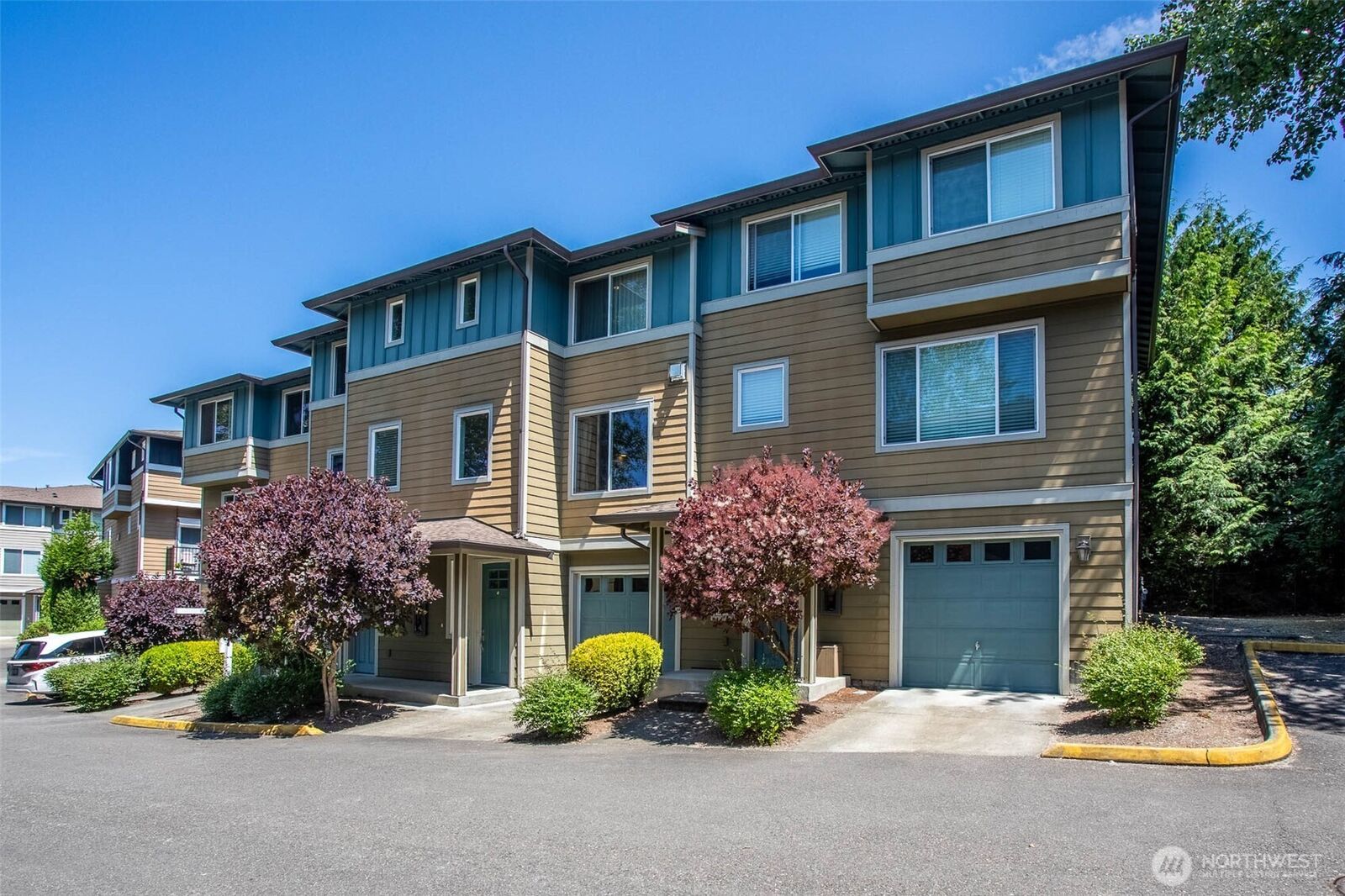 Property Photo: 2115 201st Place SE R-103 WA 98012