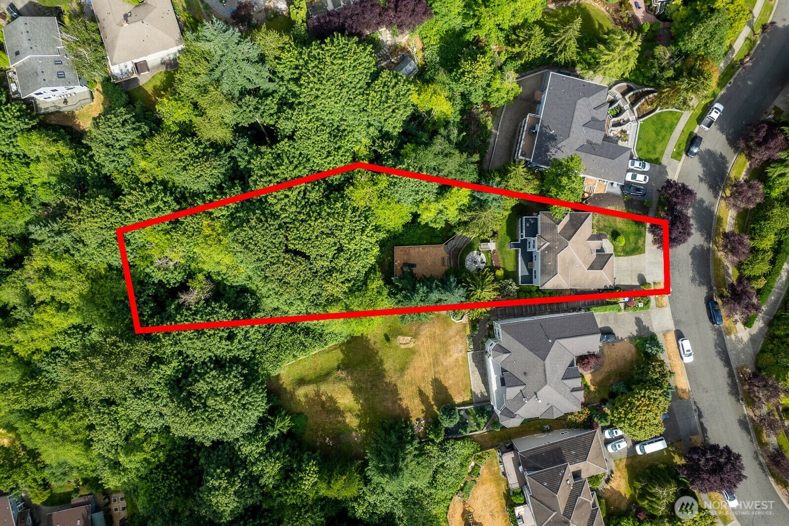 Property Photo: 1233 17th Avenue SW WA 98371