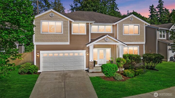 2519  Chateau Drive  Puyallup WA 98373 photo