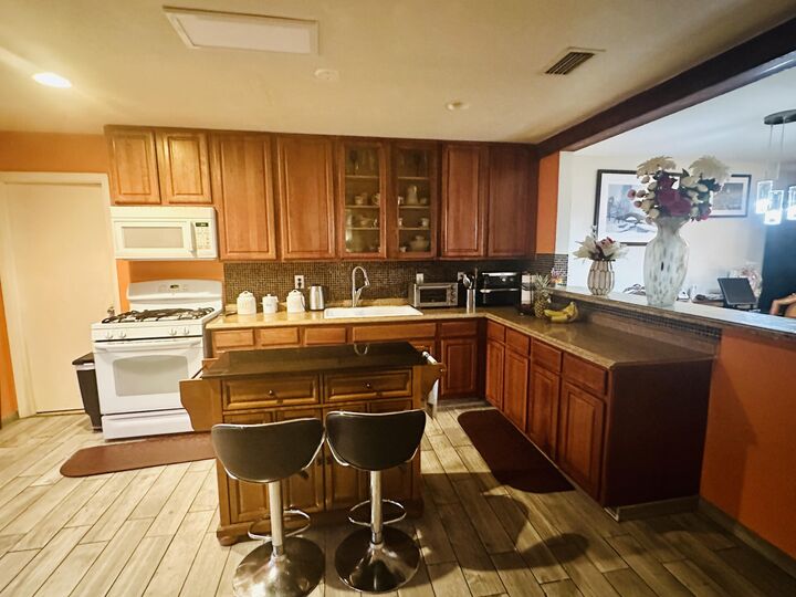 Property Photo:  6198 Wauconda Way W  FL 33463 