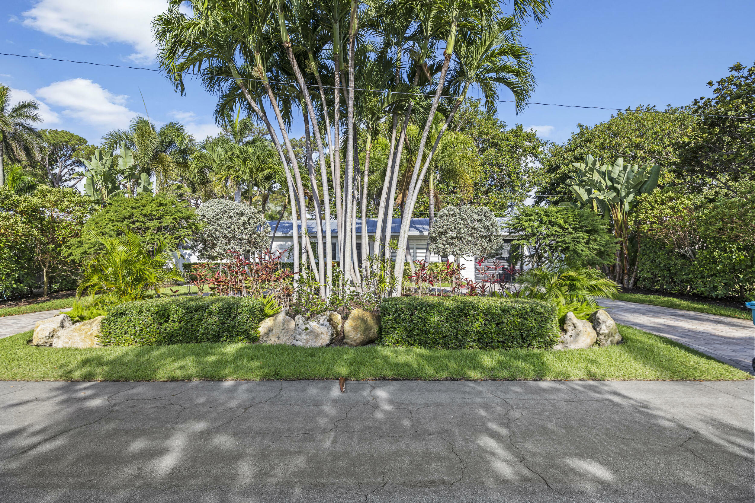 Property Photo: 2639 SW 8th Street FL 33435