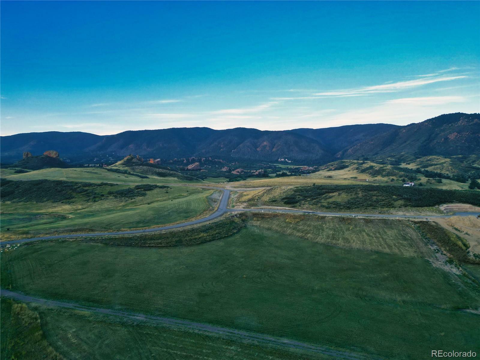 Property Photo:  5812 Remuda Ranch Parkway  CO 80118 
