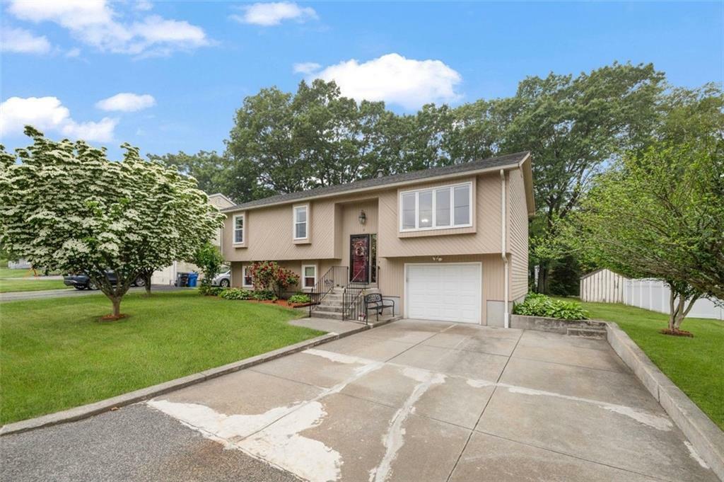Property Photo: 9 Daisy Court RI 02920
