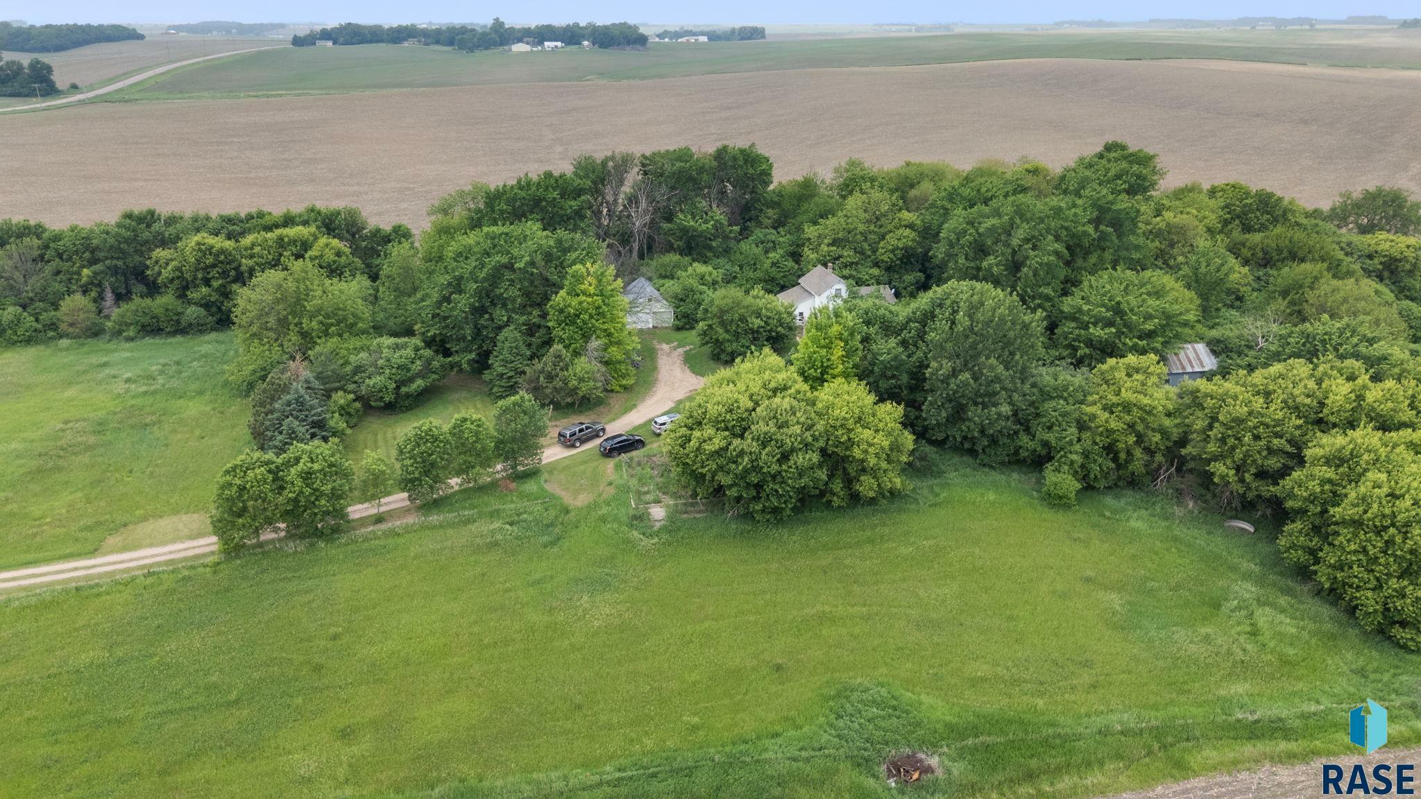 Property Photo: 47986 254th St SD 57030
