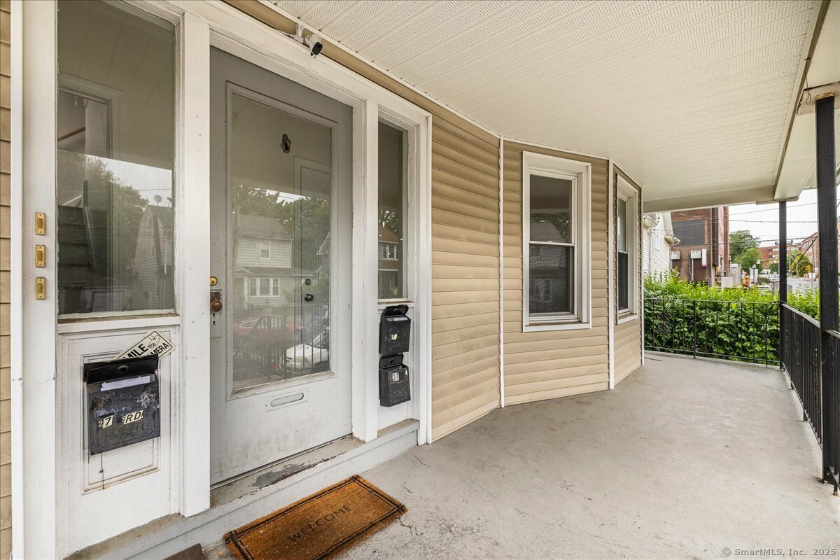 Property Photo: 25 Hunting Street 1st Floor CT 06606