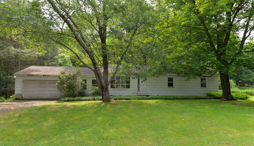 Property Photo:  62 Meadowbrook Road  CT 06488 