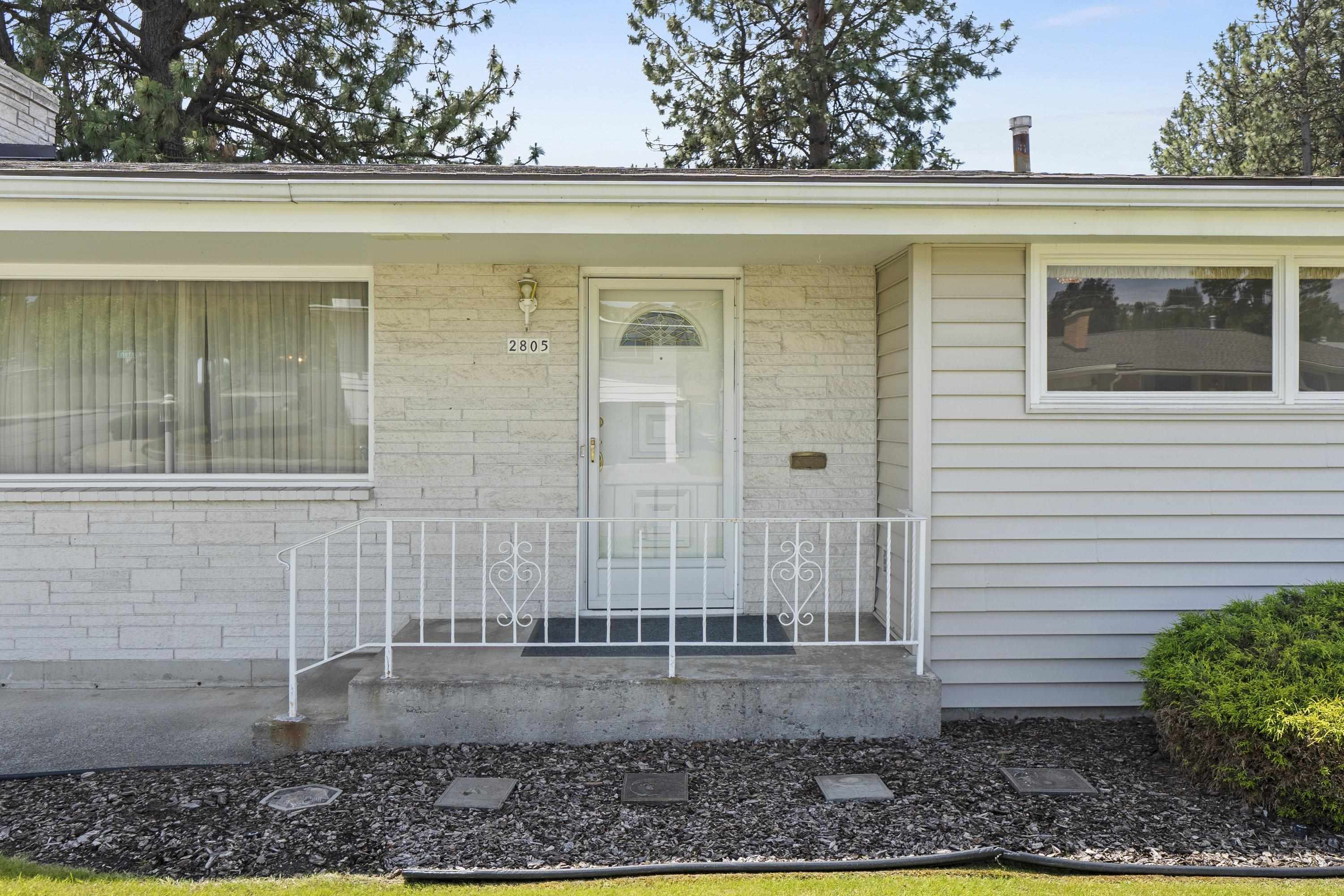 Property Photo: 2805 W Houston Ave WA 99208