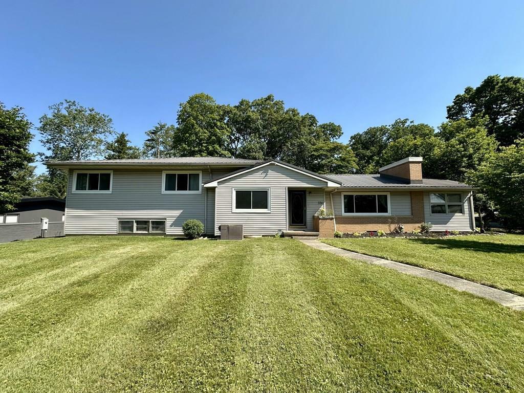 Property Photo: 336 Shannon Drive OH 45601