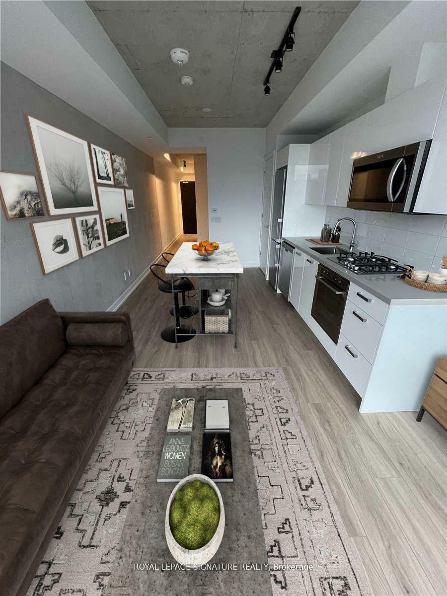 Property Photo: 458 Richmond Street W 404 ON M5V 1Y1