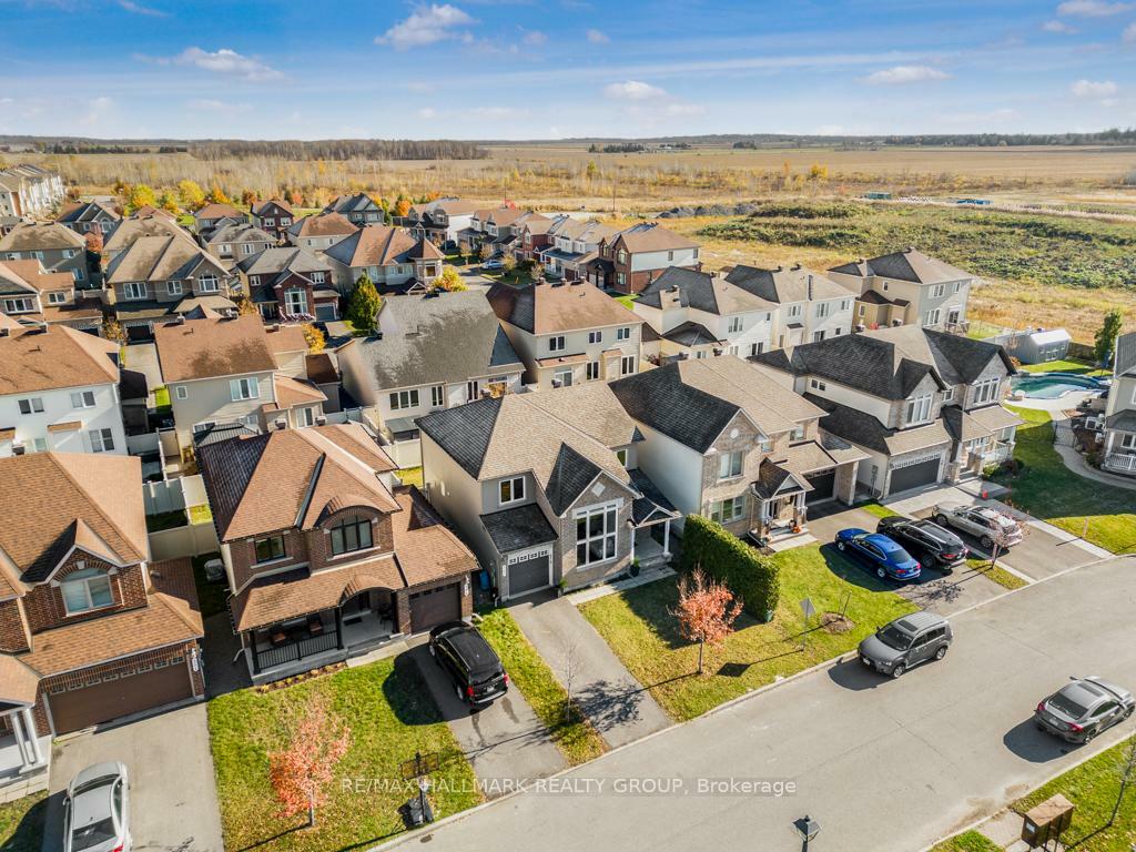 Property Photo: 347 Mirabeau Terrace ON K4A 0R4