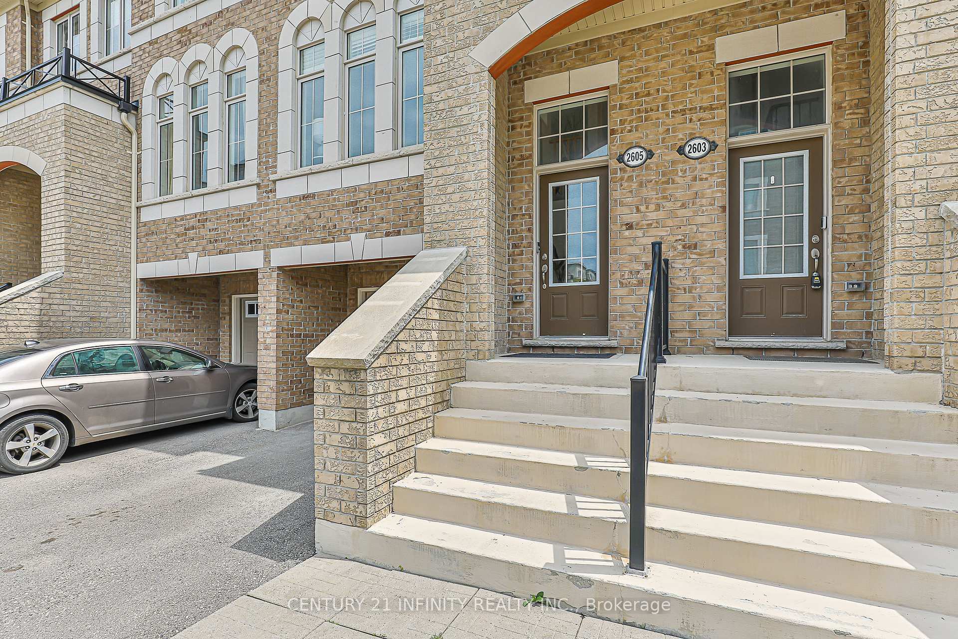 Property Photo: 2605 Deputy Minister Way 3 ON L1L 0M7