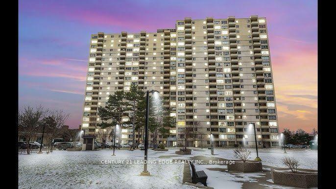 Photo de la propriété:  340 Dixon Road 2208  ON M9R 1T1 
