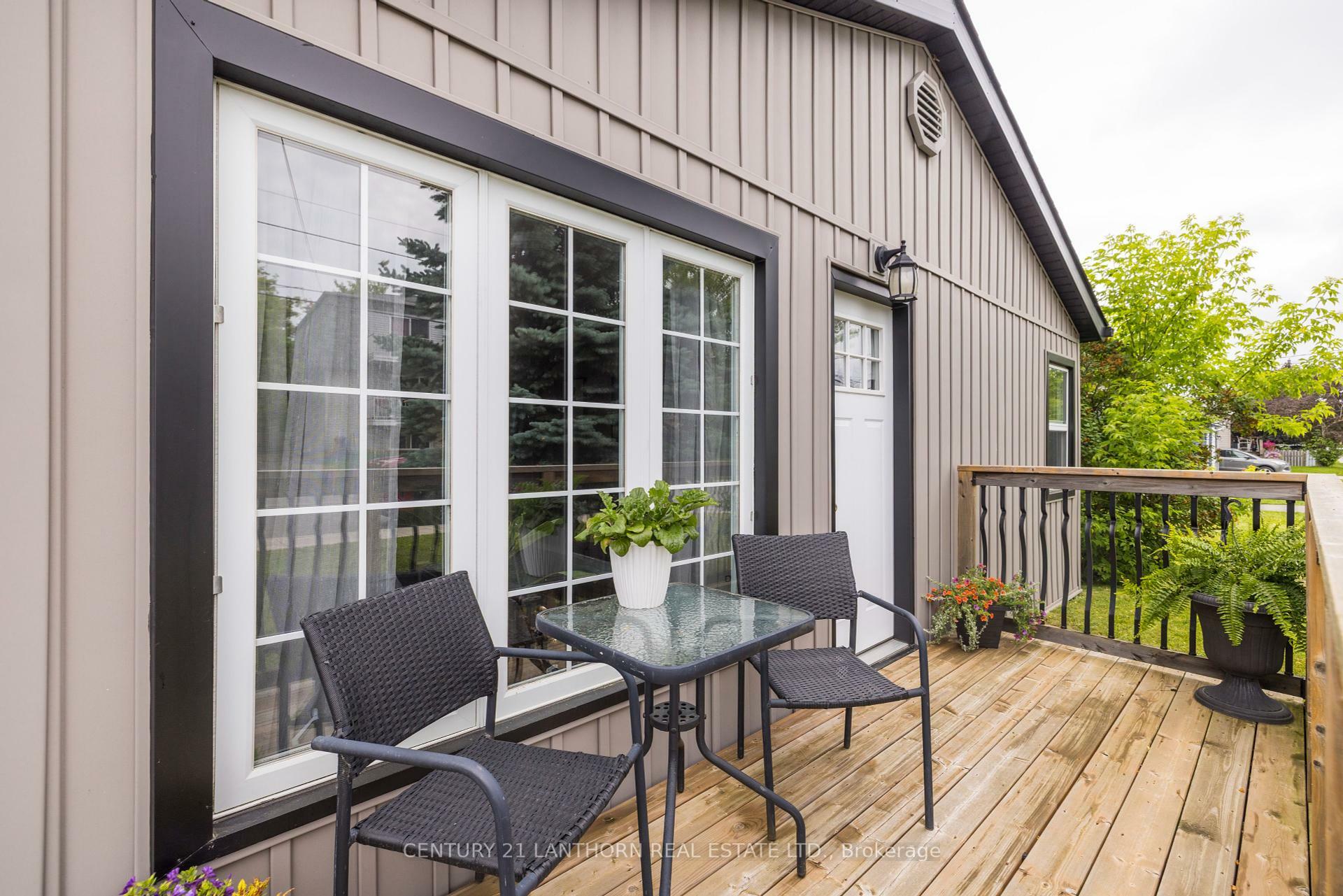 Property Photo: 62 George Street ON K8V 1R6