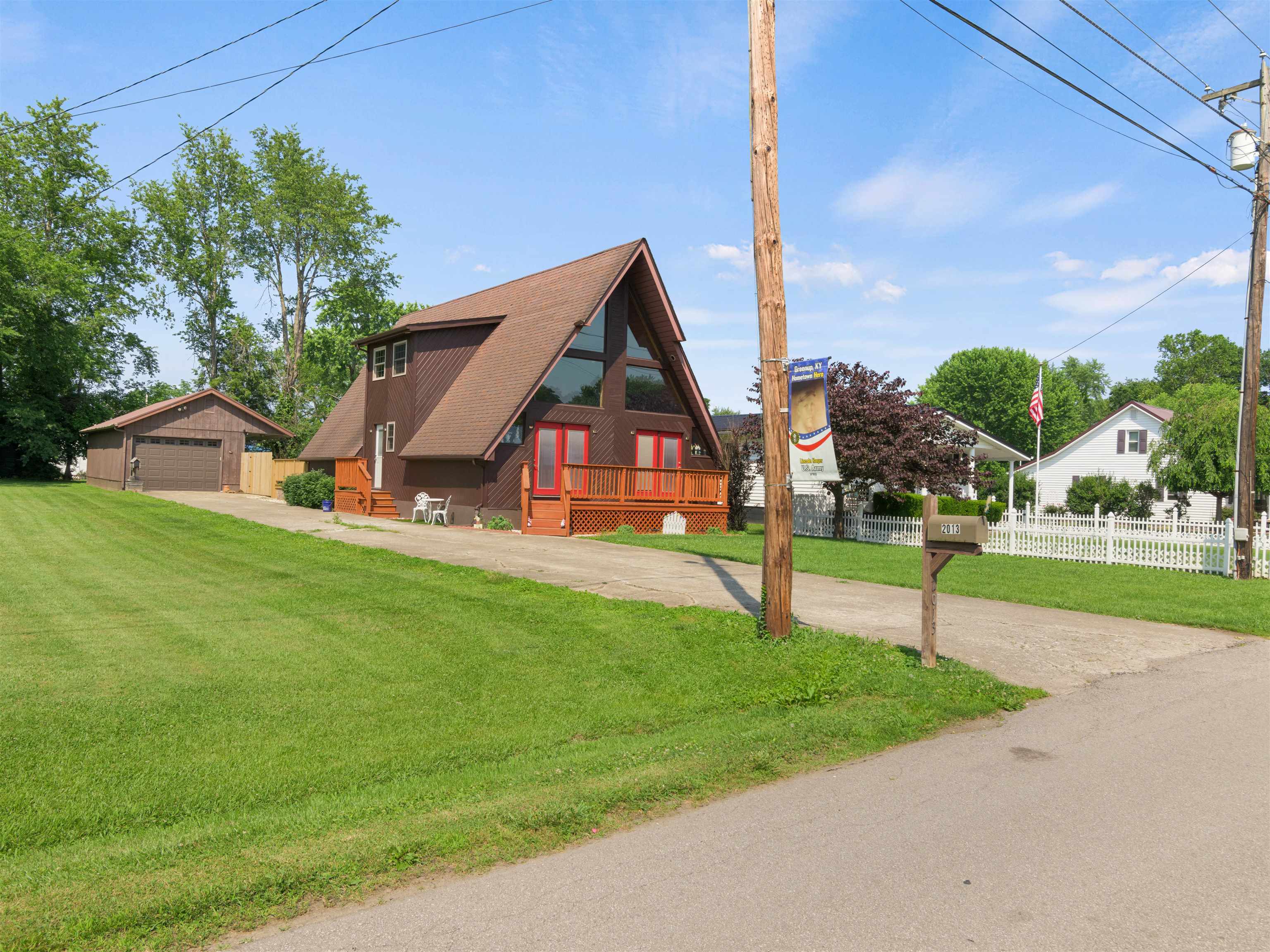 Property Photo:  2013 E Main Street  KY 41144 