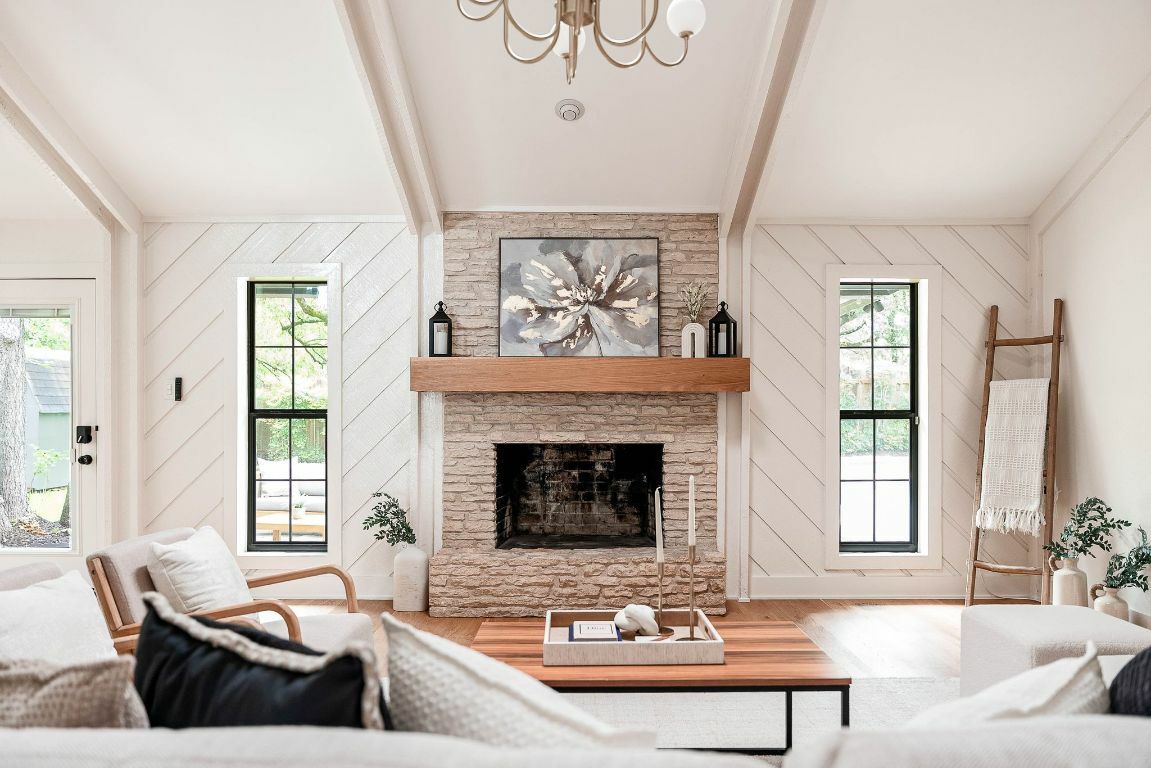 Property Photo: 10501 Ronwood Drive TX 78750