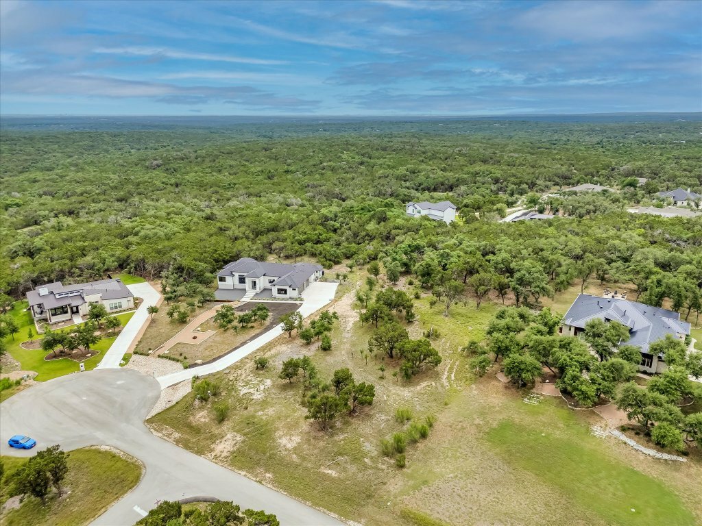 Property Photo: 210 Campolina Lane TX 78619