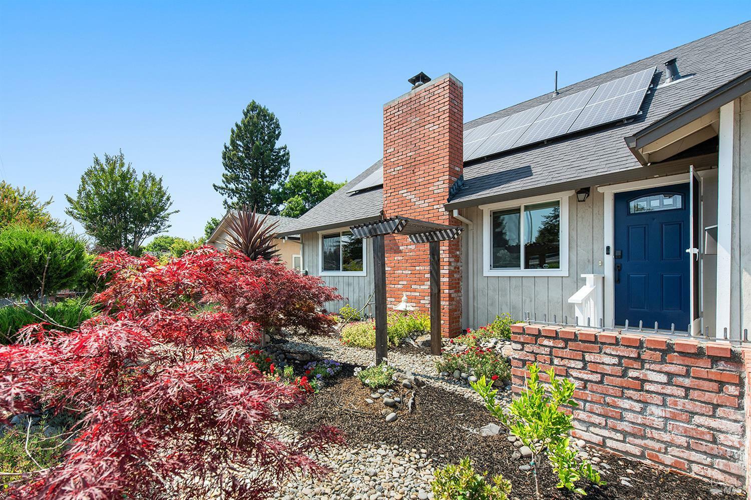 Property Photo:  753 W 8th Street  CA 95401 