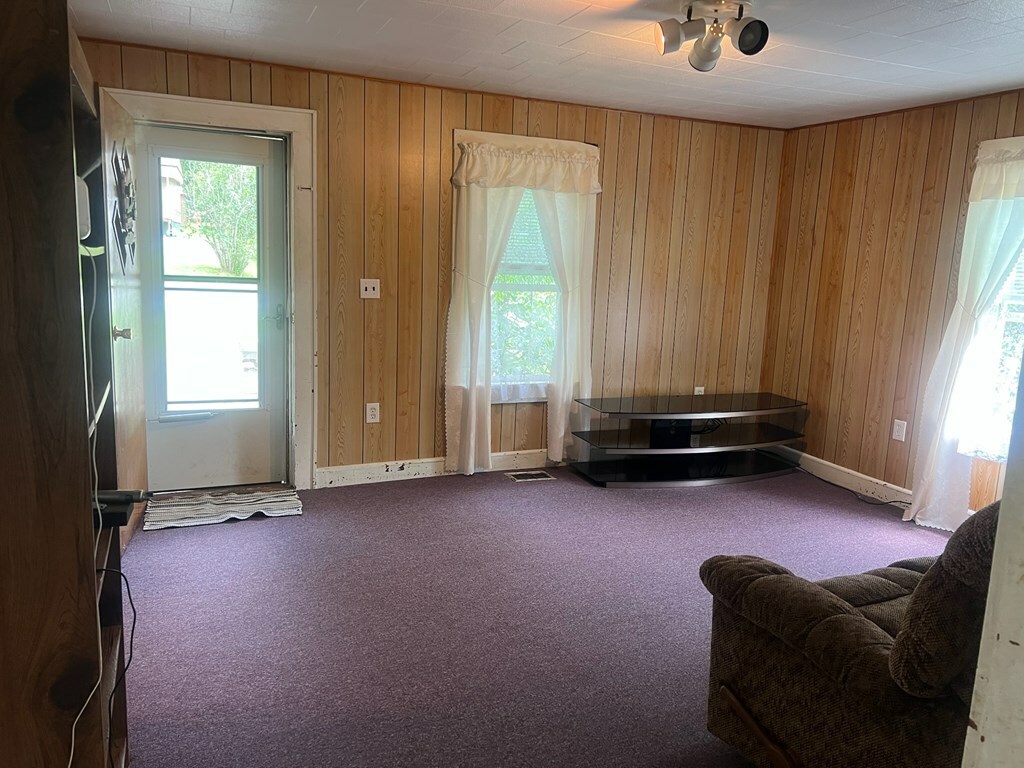 Property Photo: 238 Ccc Road WV 25958