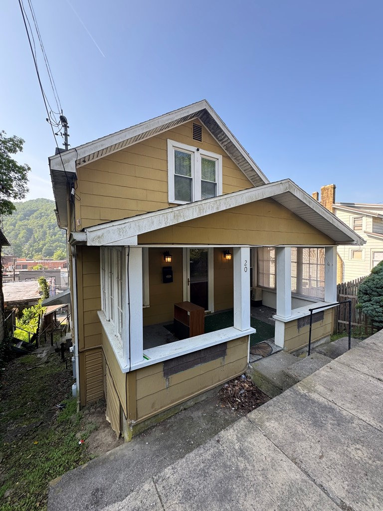 Property Photo: 20 E Walnut Street WV 26261