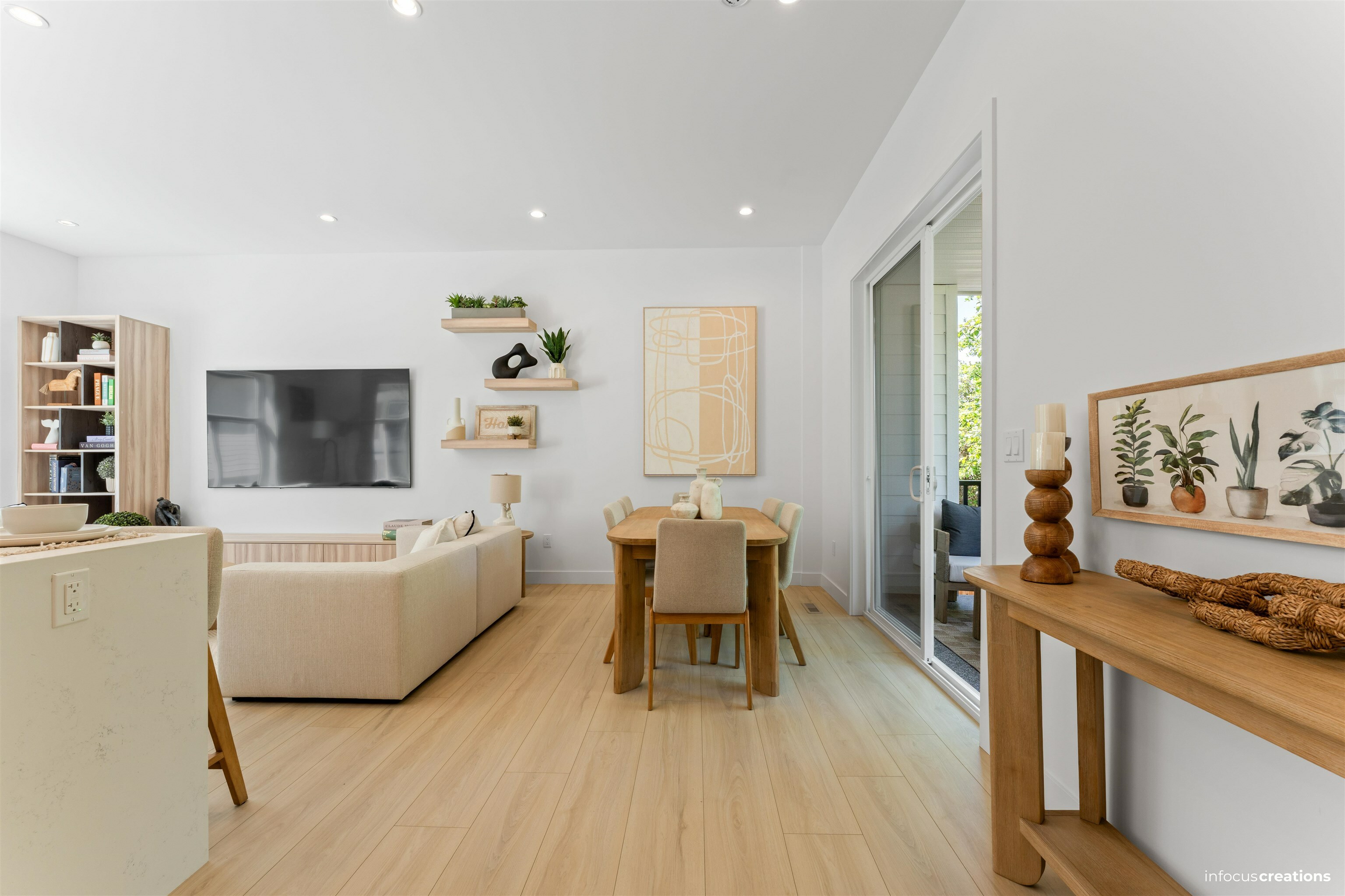 Property Photo: 8924 Cedar Street 4 BC V4S 1A3