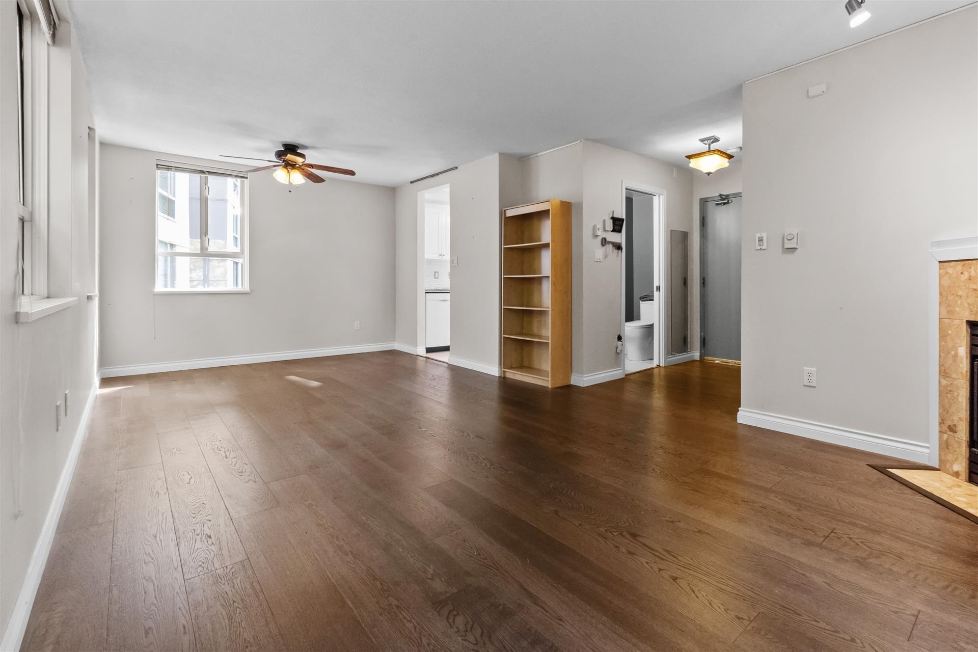 Photo de la propriété:  7077 Beresford Street 13  BC V5E 4J5 