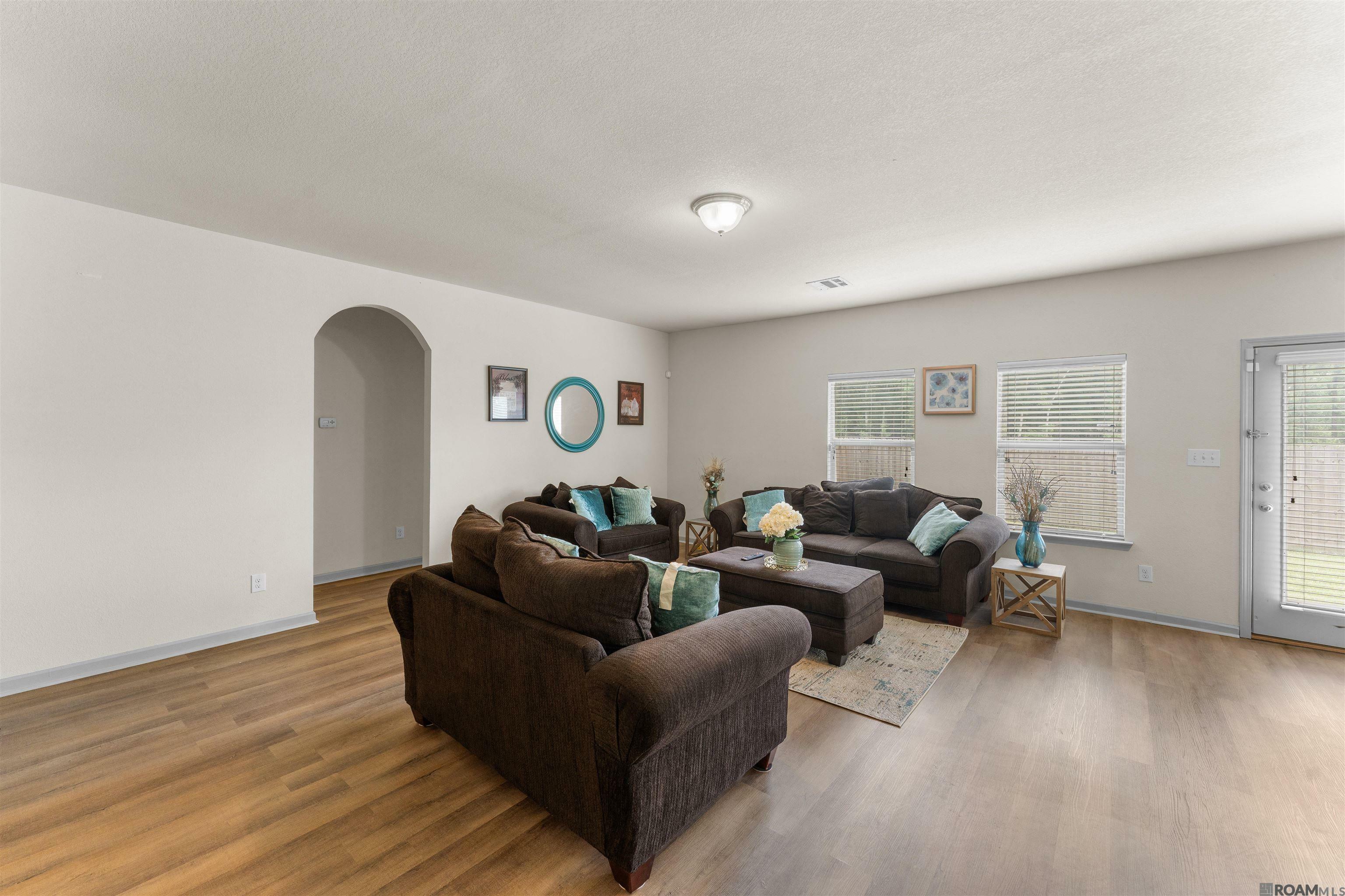Property Photo:  39101 Prairie South Dr  LA 70737 