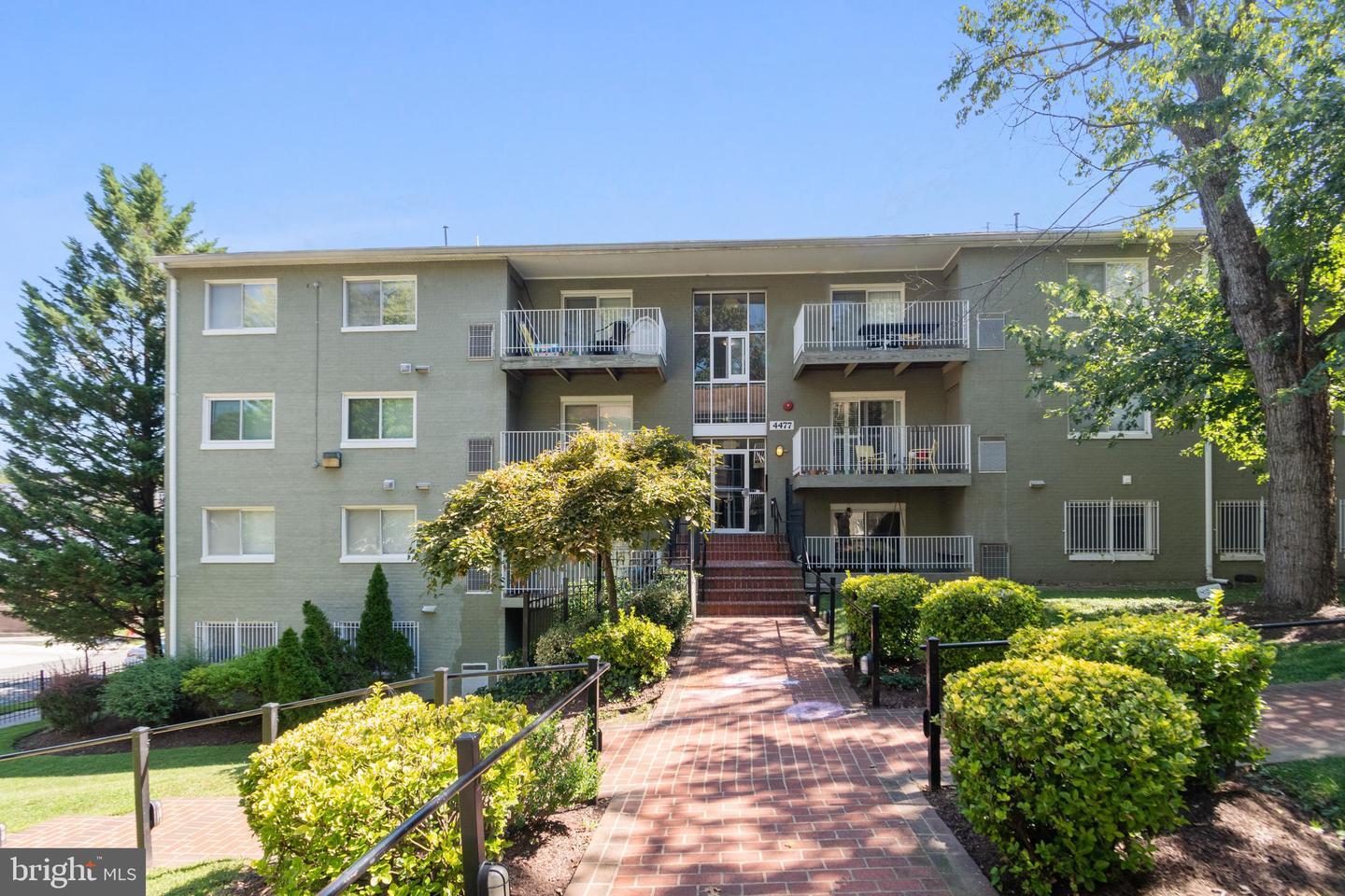 Property Photo: 4477 B Street SE 104 DC 20019