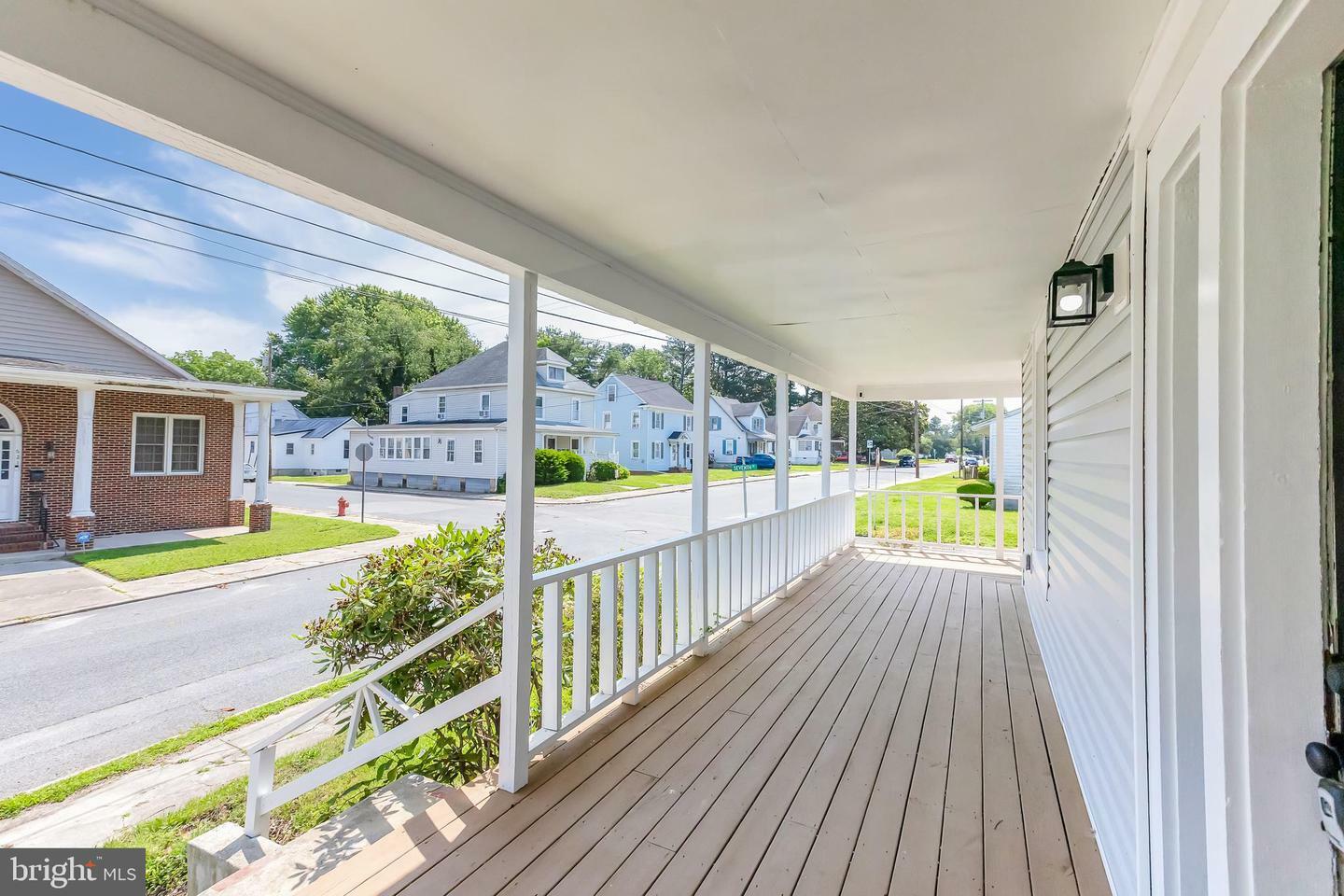 Property Photo: 618 Walnut Street MD 21851
