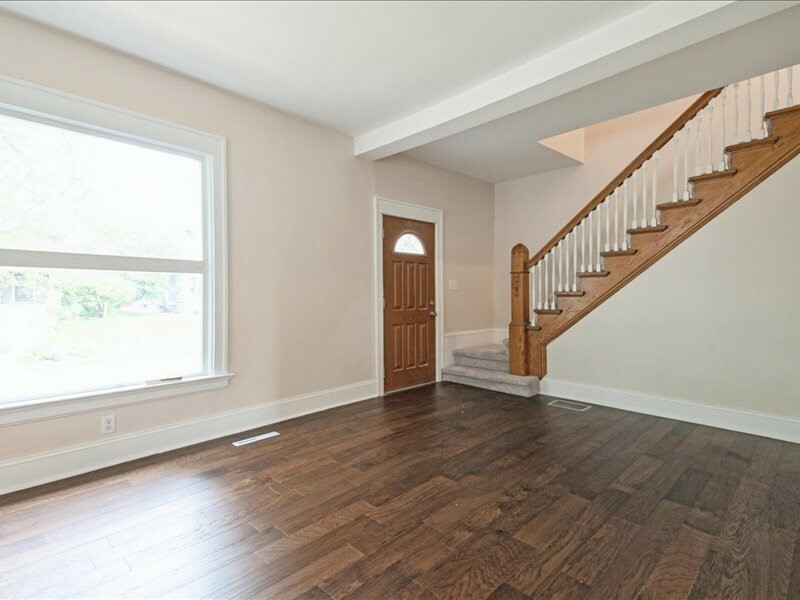 Property Photo: 1308 A Avenue NW IA 52405