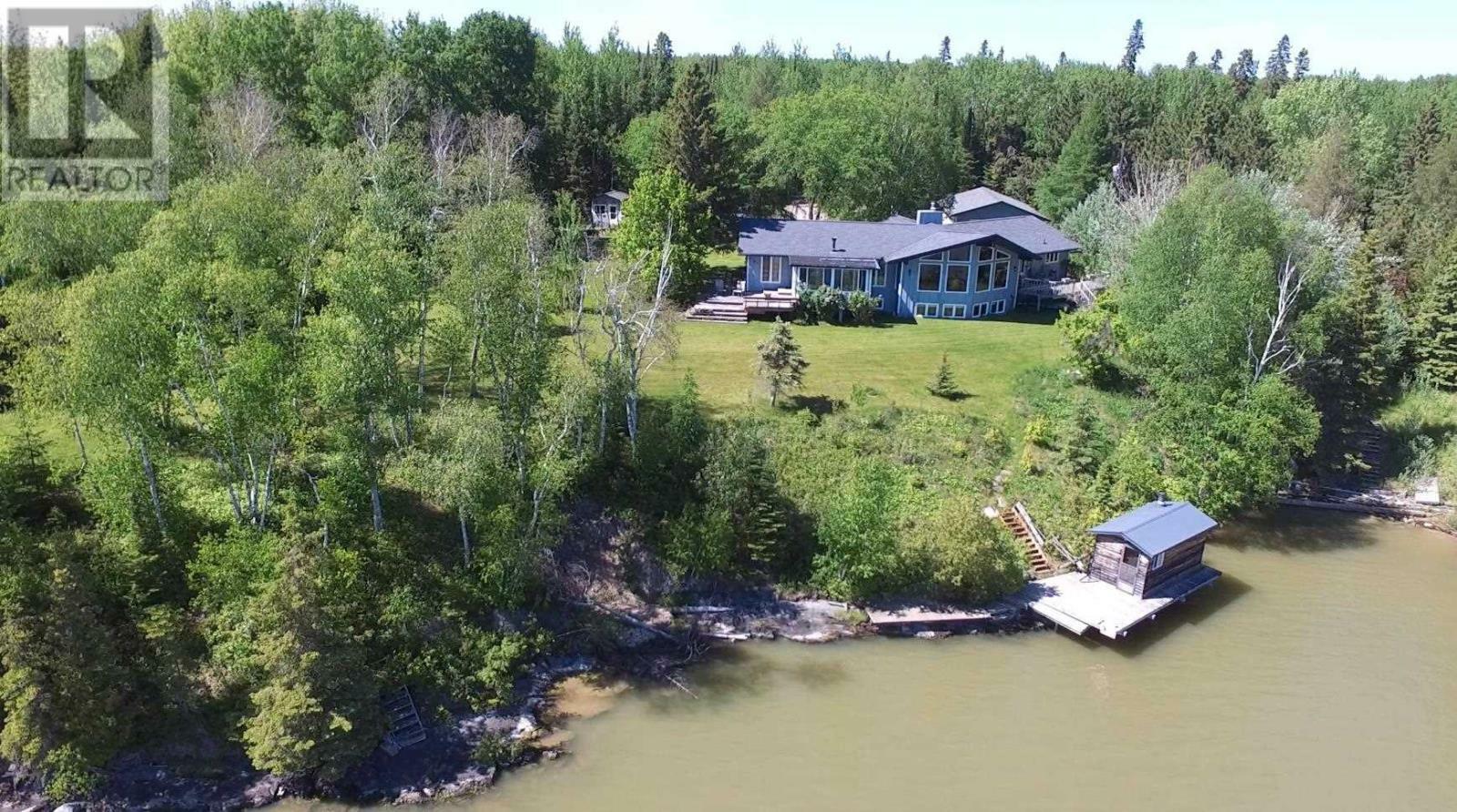 16 Willow Ct  Dryden ON P8N 2Y4 photo