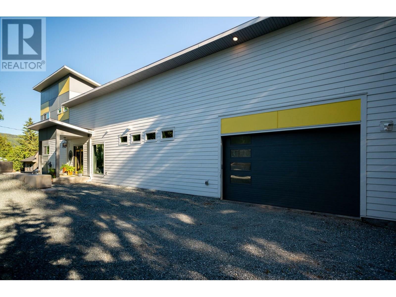 Property Photo: 140 Rondane Crescent BC V2N 6W3